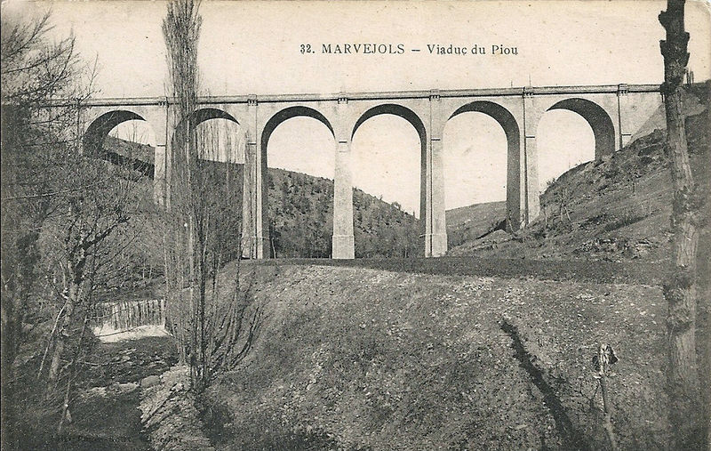 Fichier:Piou PV 02 pres Marvejols TDA.jpg