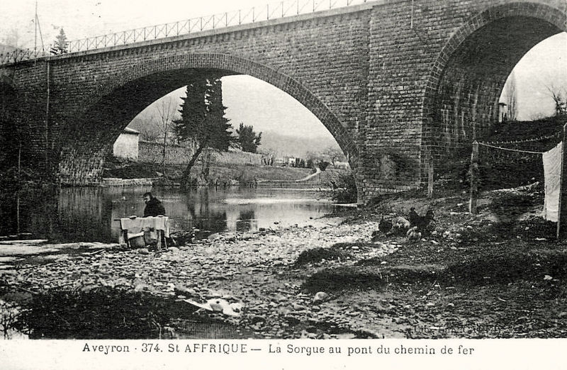 Fichier:Saint-Affrique sur Sorgue PV 01 TDA.jpg